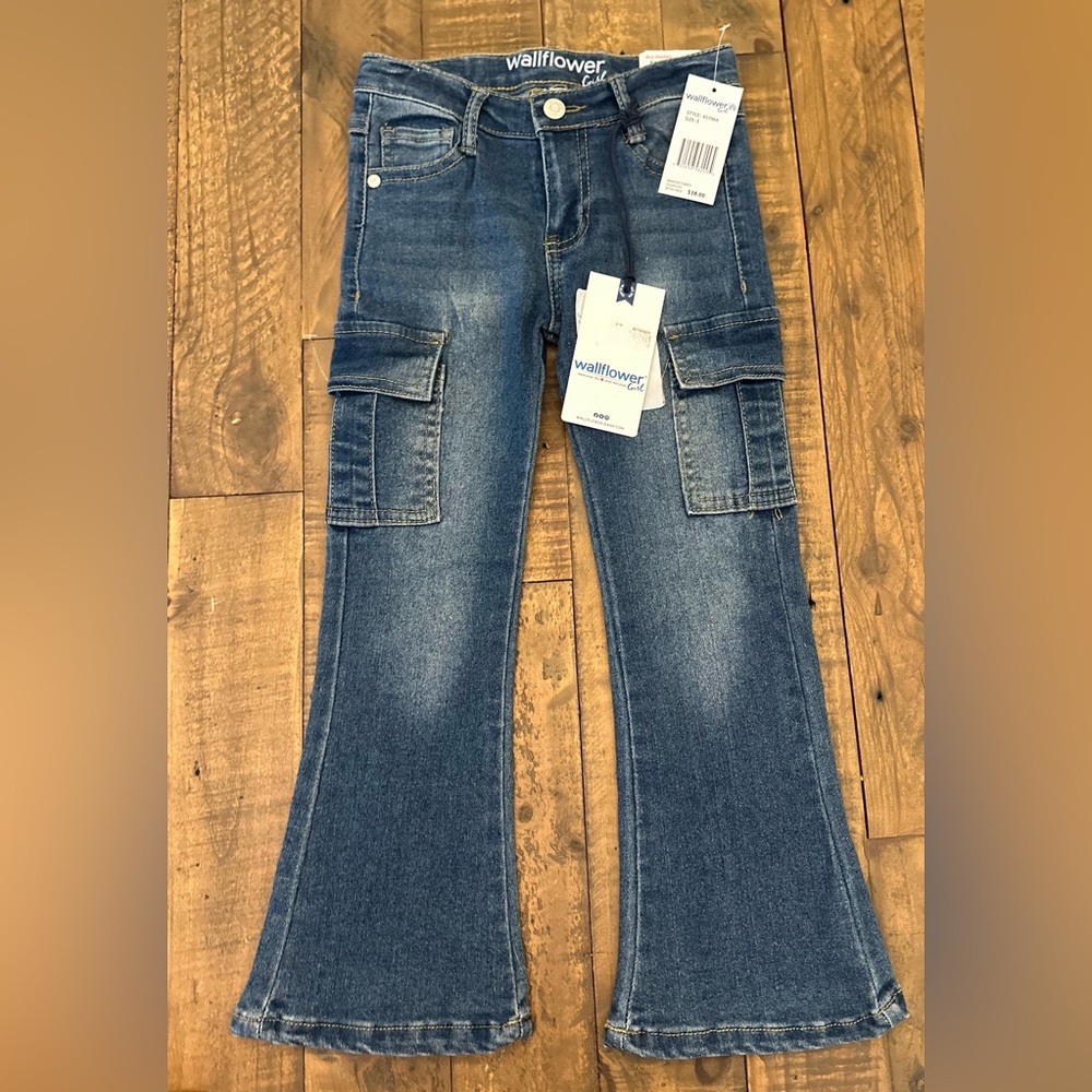 NWT Little Girls Wallflower Flare Jeans - Size 5